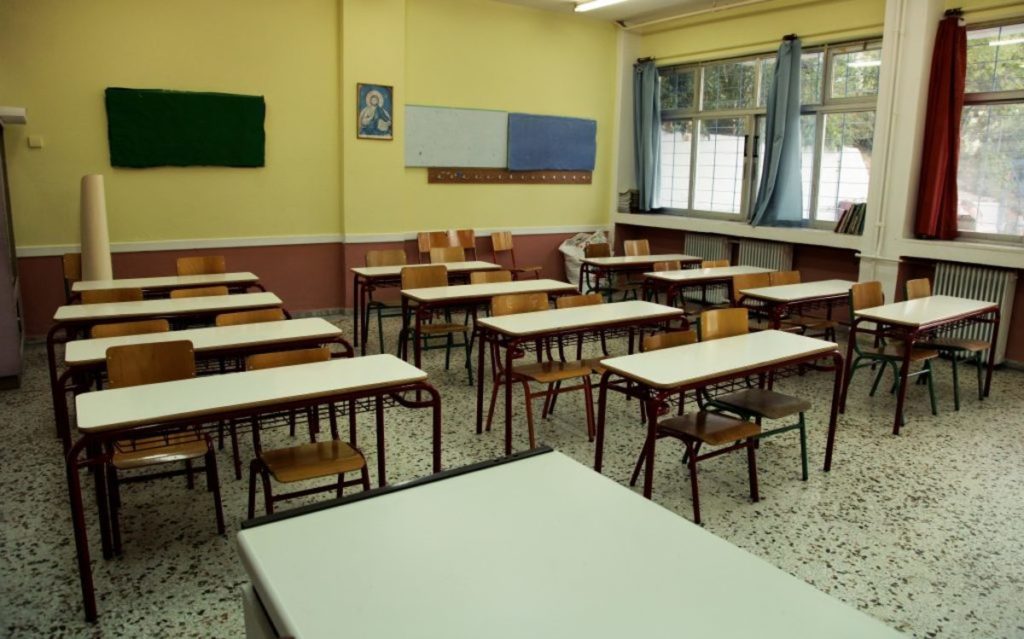 Козани — мэр через просит психологов после смерти 16-летней школьницы